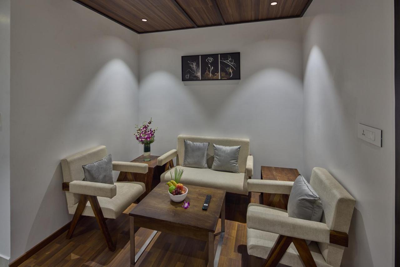 Grand Continent Hosur A Sarovar Portico Affiliate Hotel Buitenkant foto