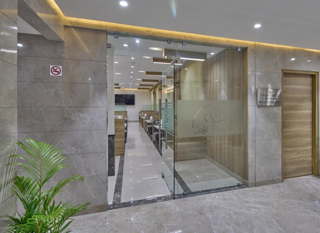 Grand Continent Hosur A Sarovar Portico Affiliate Hotel Buitenkant foto