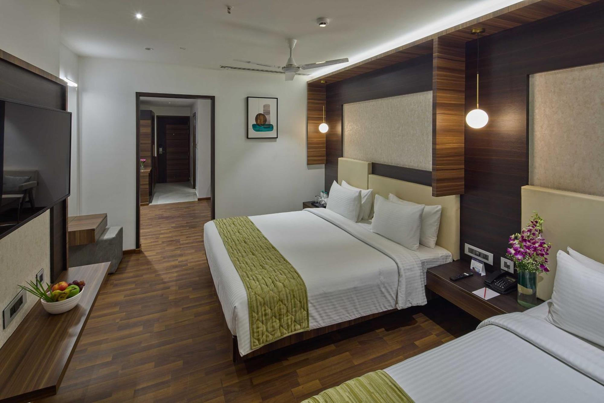 Grand Continent Hosur A Sarovar Portico Affiliate Hotel Buitenkant foto